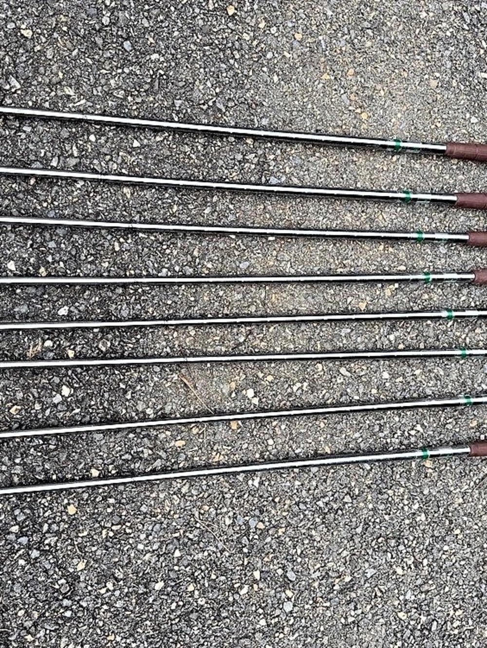 Select Model Pro Design Iron Set 7-Piece Golf Club Set